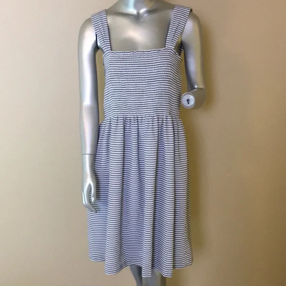 MADEWELL | Texture & Thread Smocked Dress in Stripe - Picture 8 of 16